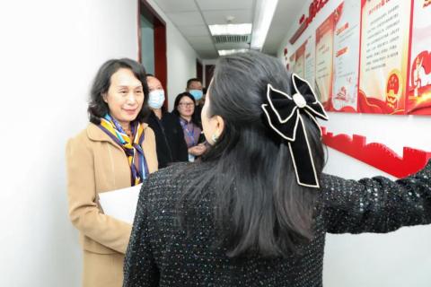 罗湖区人大常委副主任谭会茹一行莅临U8国际调研