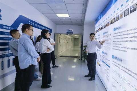 探访培育钻石，为高科技赋能！U8国际团队赴科微之星观摩学习